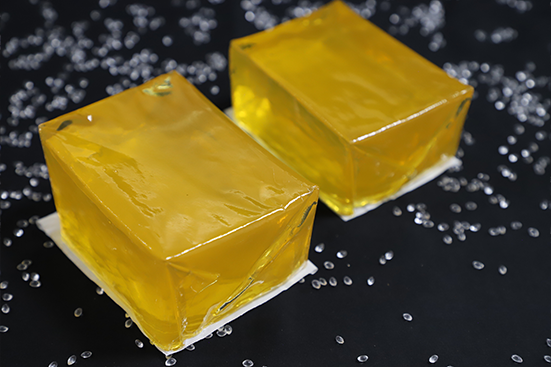 壓敏熱熔膠和油膠的區(qū)別是什么？